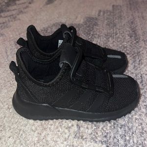 Black adidas NMDs LIKE NEW